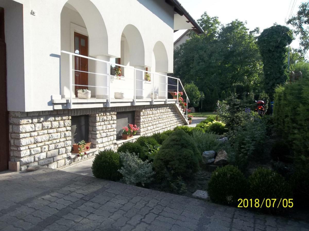 Apartament Viragos Vendeghaz Balatonfuered Zewnętrze zdjęcie