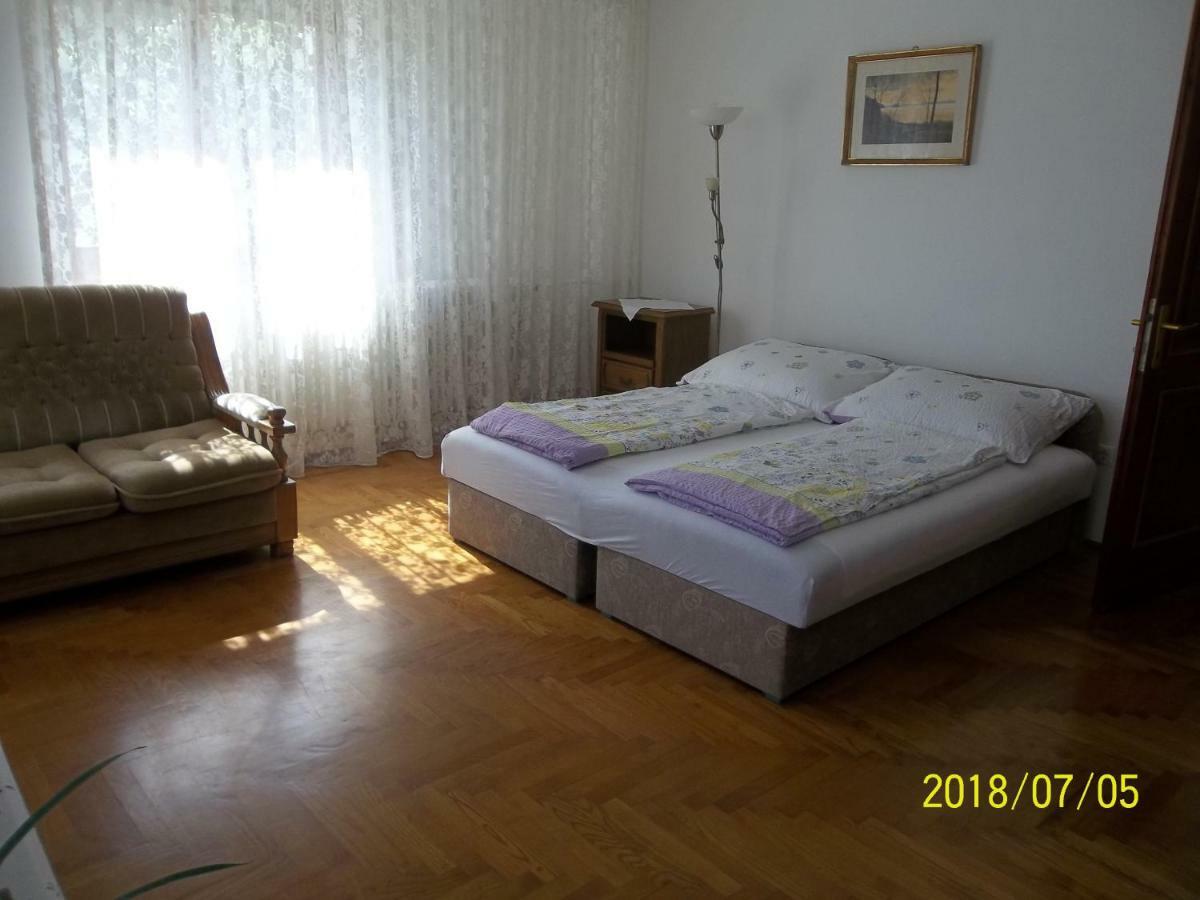 Apartament Viragos Vendeghaz Balatonfuered Zewnętrze zdjęcie